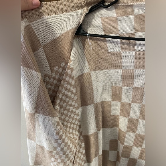 Checkered Cardigan - Picture 5 of 7